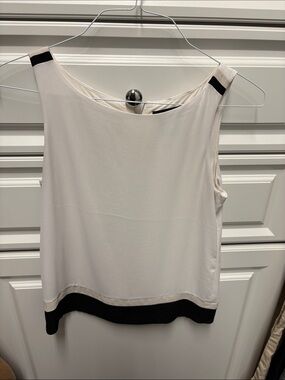 White House Black Market Cream Sleeveless Blouse with Black Trim